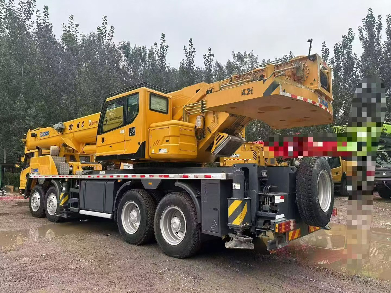 XCMG QY55KC-2 - Guindaste móvel: foto 2 XCMG QY55KC-2 - Guindaste móvel: foto 2