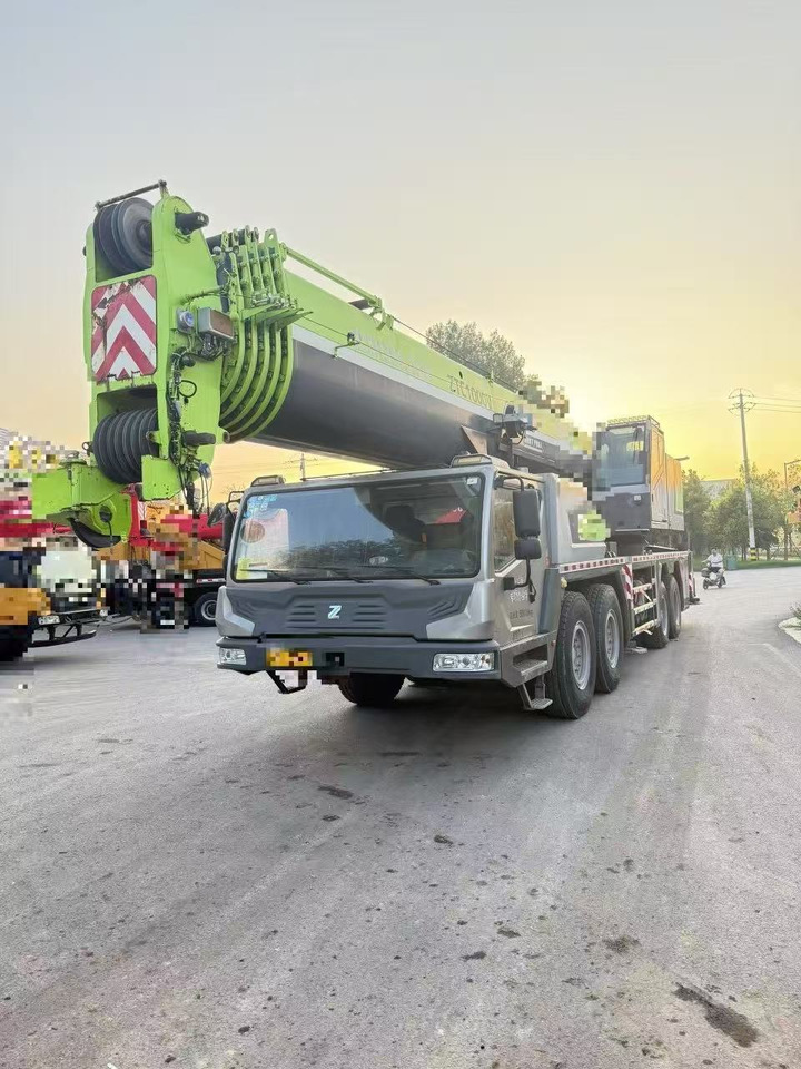 ZOOMLION ZOOMLION ZOOMLION - Guindaste móvel: foto 1 ZOOMLION ZOOMLION ZOOMLION - Guindaste móvel: foto 1