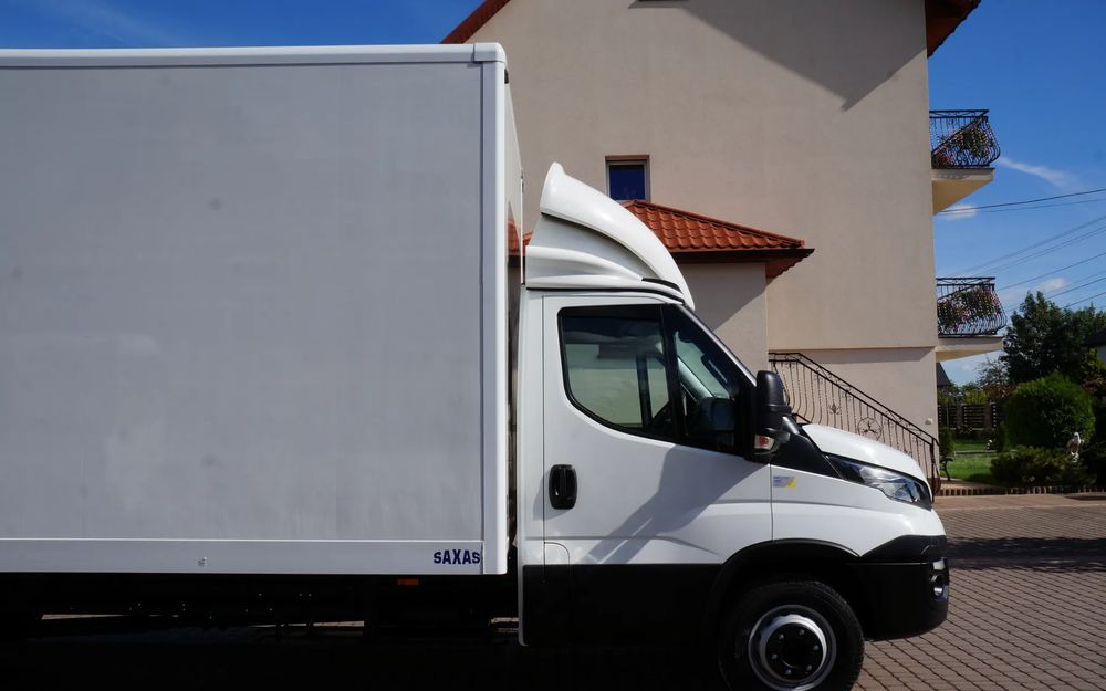 Iveco DAILY 72c18  Automat HI-MATIC Kontener 6 m 74 tys km STAN NOWY - Caminhão furgão: foto 5 Iveco DAILY 72c18  Automat HI-MATIC Kontener 6 m 74 tys km STAN NOWY - Caminhão furgão: foto 5