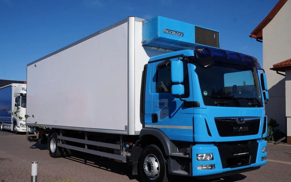 MAN TGM 15.250 EURO 6 CHŁODNIA LAMBERET ŁAD 7.300 KG NISKI PRZEBIEG - Caminhão frigorífico: foto 1 MAN TGM 15.250 EURO 6 CHŁODNIA LAMBERET ŁAD 7.300 KG NISKI PRZEBIEG - Caminhão frigorífico: foto 1