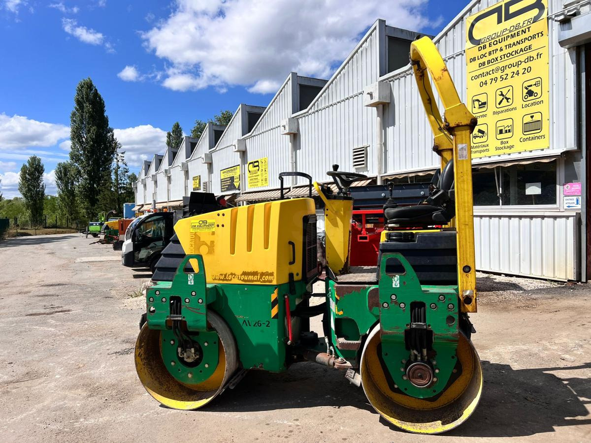 Ammann COMPACTEUR AV26-2 ROULEAU TANDEM VIBRANT ARTICULÉ - Compactador pequeno de asfalto: foto 3 Ammann COMPACTEUR AV26-2 ROULEAU TANDEM VIBRANT ARTICULÉ - Compactador pequeno de asfalto: foto 3