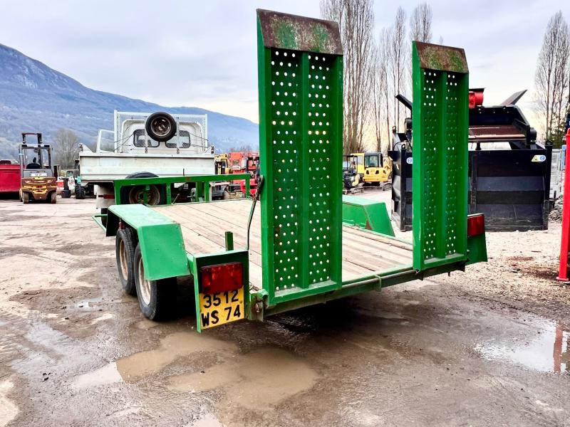 Bouveret R23200 REMORQUE PORTE ENGIN 2 ESSIEUX 3,2T - Reboque baixa: foto 3 Bouveret R23200 REMORQUE PORTE ENGIN 2 ESSIEUX 3,2T - Reboque baixa: foto 3