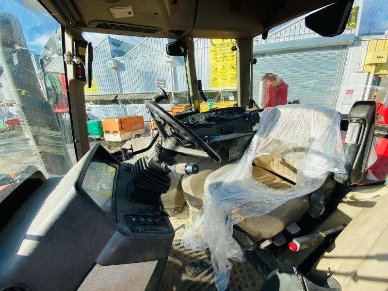 Trator CASE IH CVX 150: foto 8