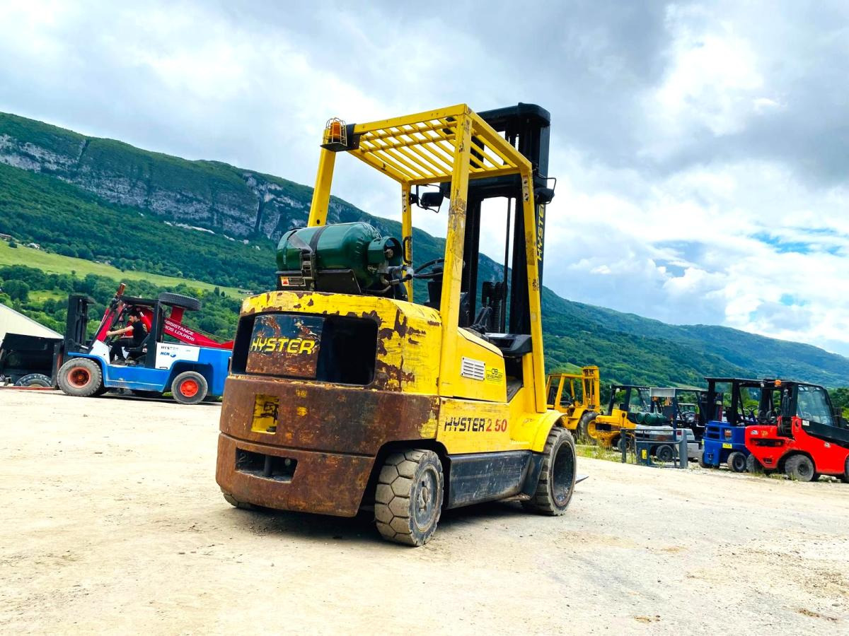 HSYTER S2.50XM Chariot élévateur 2.5T (NET DE TVA) - Empilhadeira a gás: foto 4 HSYTER S2.50XM Chariot élévateur 2.5T (NET DE TVA) - Empilhadeira a gás: foto 4