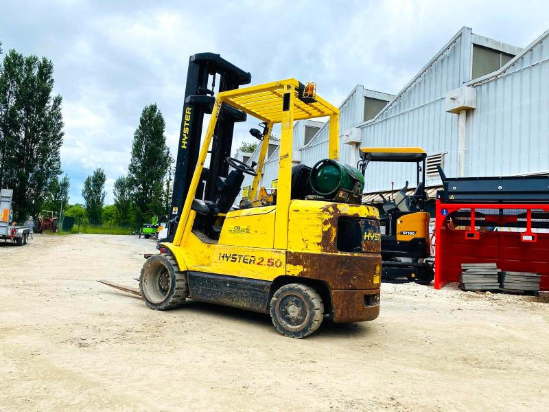 HSYTER S2.50XM Chariot élévateur 2.5T (NET DE TVA) - Empilhadeira a gás: foto 3 HSYTER S2.50XM Chariot élévateur 2.5T (NET DE TVA) - Empilhadeira a gás: foto 3