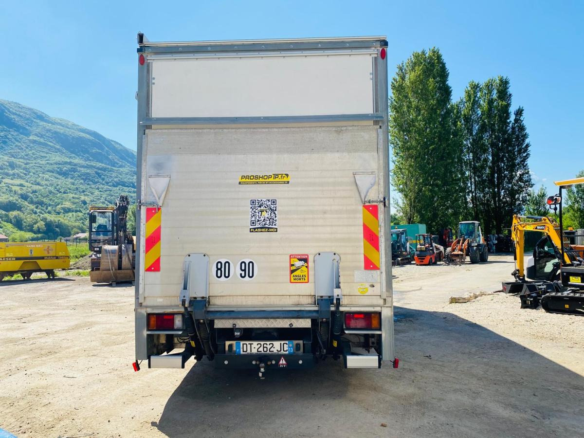 ISUZU Camion SÉRIE N AVEC 2 STRUCTURES CHAPITEAUX - Caminhão furgão: foto 4 ISUZU Camion SÉRIE N AVEC 2 STRUCTURES CHAPITEAUX - Caminhão furgão: foto 4