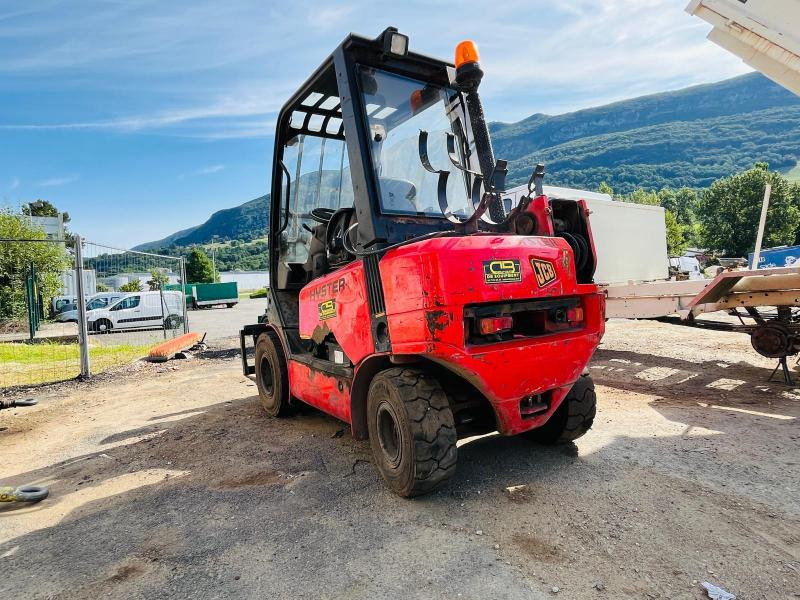 JCB Chariot télescopique à gaz 20D TELETRUCK - Empilhadeira a gás: foto 4 JCB Chariot télescopique à gaz 20D TELETRUCK - Empilhadeira a gás: foto 4