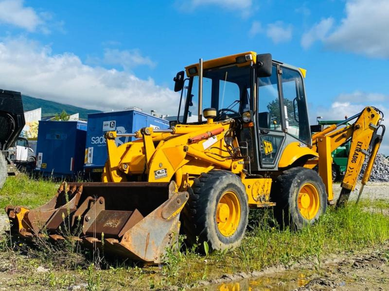 Jcb 2 CX TRACTOPELLE 5,2T (NET DE TVA) - Retroescavadeira: foto 1 Jcb 2 CX TRACTOPELLE 5,2T (NET DE TVA) - Retroescavadeira: foto 1