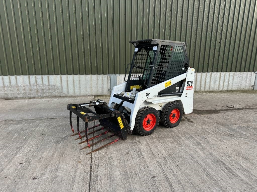 Bobcat S 70 Skid Steer - Mini carregadeira: foto 1 Bobcat S 70 Skid Steer - Mini carregadeira: foto 1