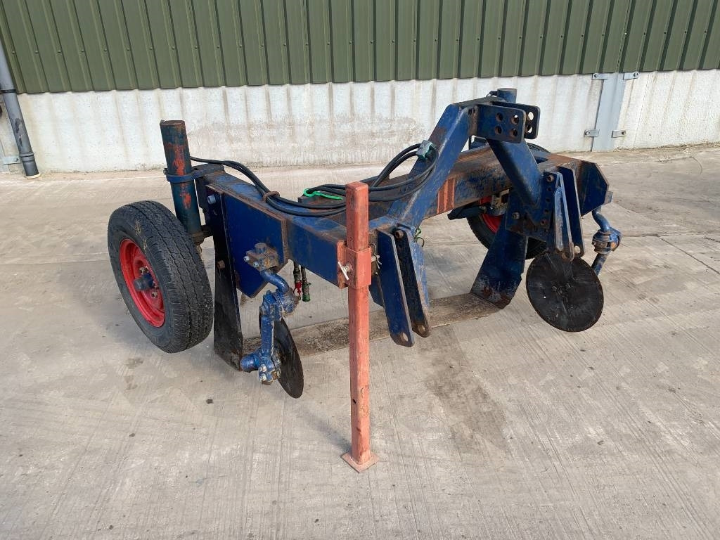 Bespoke 1.50M Nursery Tree Undercutter - Equipamento florestal: foto 1 Bespoke 1.50M Nursery Tree Undercutter - Equipamento florestal: foto 1