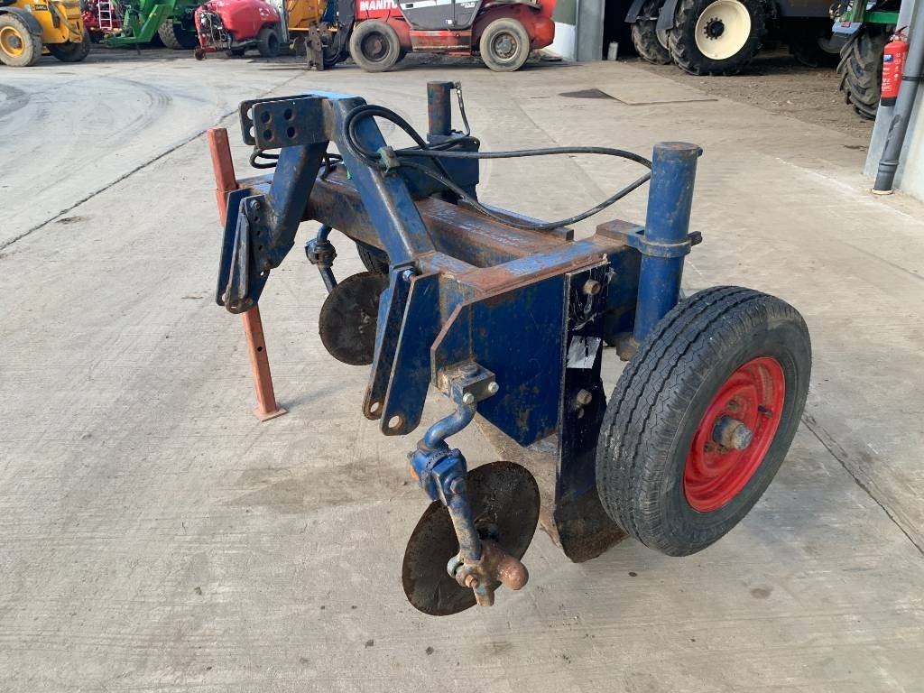 Bespoke 1.50M Nursery Tree Undercutter - Equipamento florestal: foto 3 Bespoke 1.50M Nursery Tree Undercutter - Equipamento florestal: foto 3