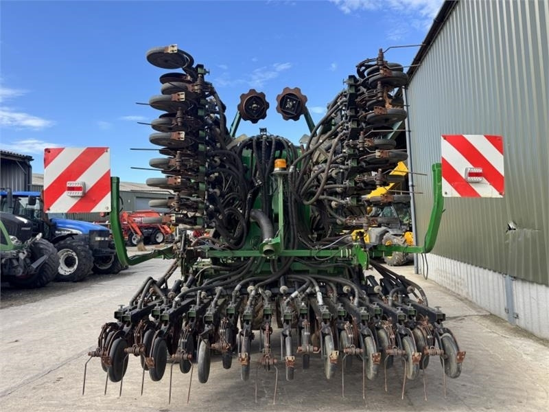 Great Plains Centurion 600 Seed Drill - Semeadora combinada: foto 3 Great Plains Centurion 600 Seed Drill - Semeadora combinada: foto 3