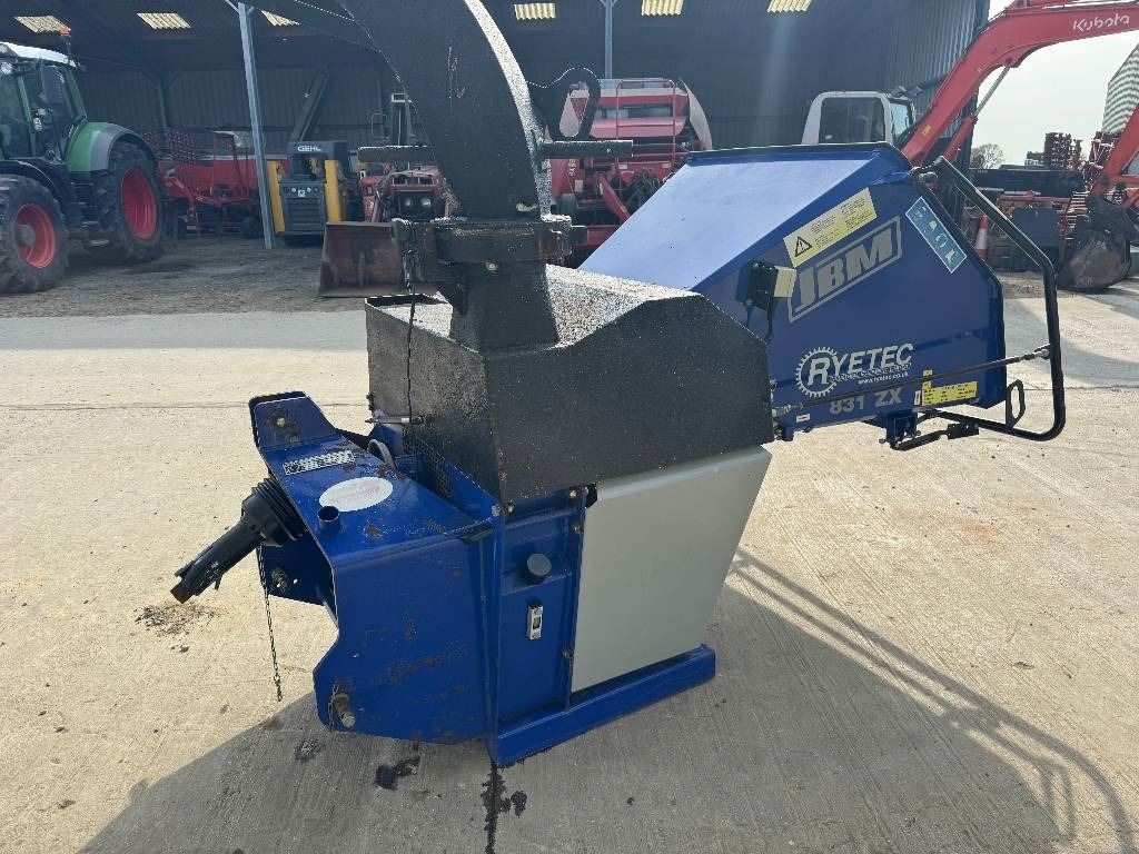 JBM Ryetec 831 ZX - Estilhaçadora de madeira: foto 5 JBM Ryetec 831 ZX - Estilhaçadora de madeira: foto 5