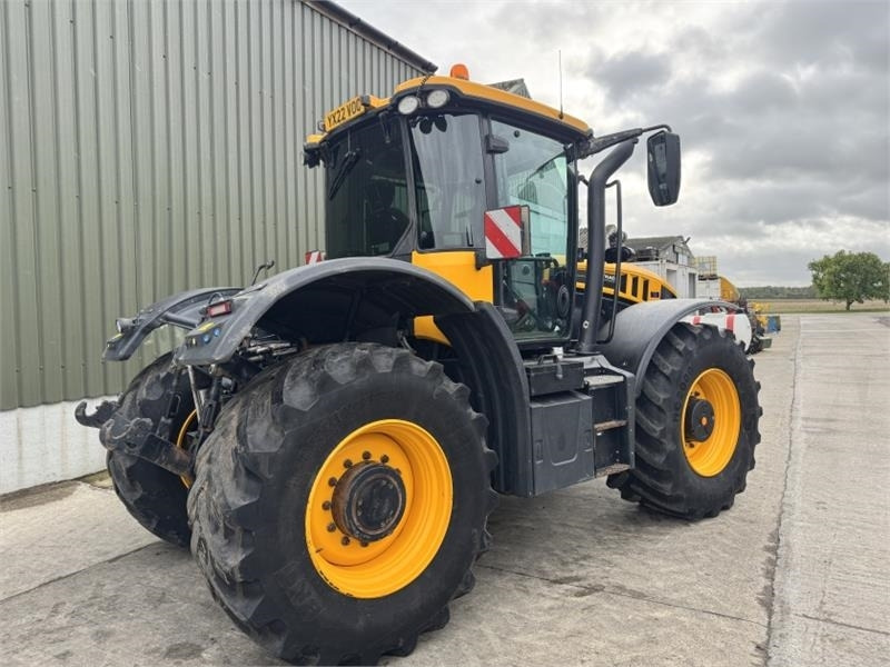 JCB Fastrac 4220 **8000 Hour Warranty** - Trator: foto 4 JCB Fastrac 4220 **8000 Hour Warranty** - Trator: foto 4