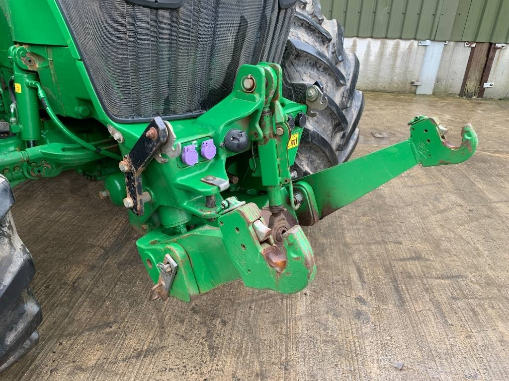 Trator John Deere 7230 R: foto 23