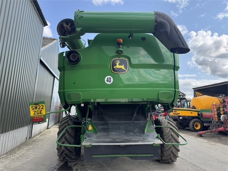 John Deere John Deere S785 4WD c/w 735D Header - Equipamento para colheitadeira: foto 5 John Deere John Deere S785 4WD c/w 735D Header - Equipamento para colheitadeira: foto 5