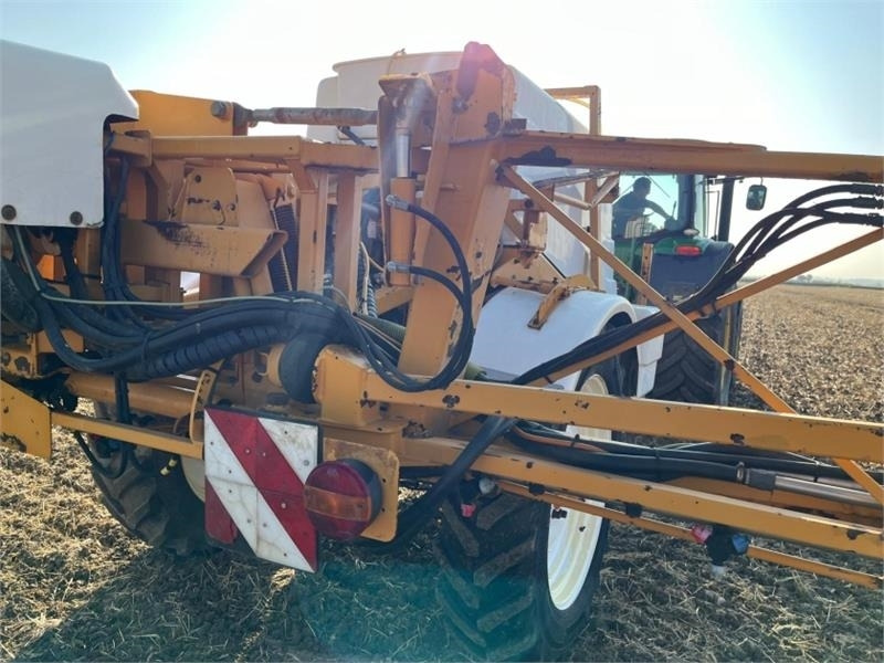 Knight 28m 3800L Trailed Sprayer **Video Below** - Pulverizador montado: foto 4 Knight 28m 3800L Trailed Sprayer **Video Below** - Pulverizador montado: foto 4