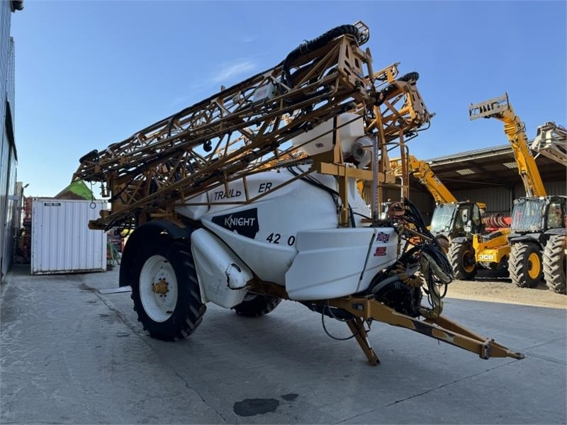 Knight Trailblazer 4200l 36m Trailed Sprayer - Pulverizador montado: foto 5 Knight Trailblazer 4200l 36m Trailed Sprayer - Pulverizador montado: foto 5