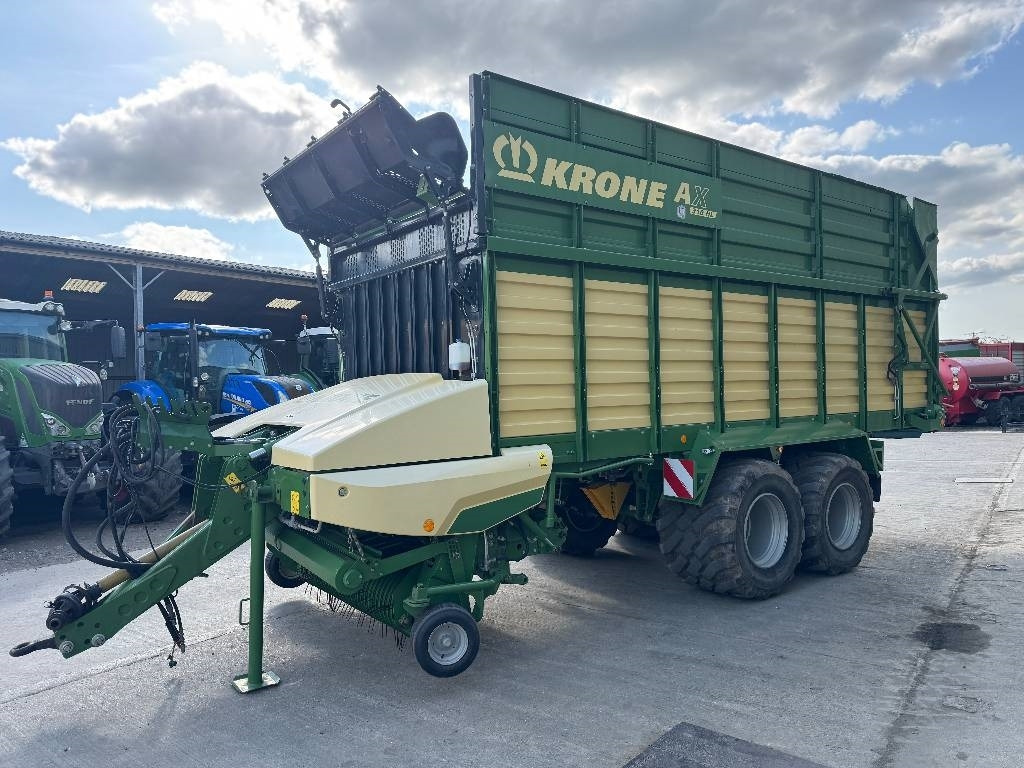 Krone AX 310 HL - Autocarregadora: foto 5 Krone AX 310 HL - Autocarregadora: foto 5