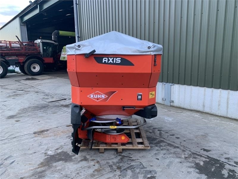 Kuhn Axis 40.2 M-EMC Fert Spreader - Distribuidor de fertilizantes: foto 2 Kuhn Axis 40.2 M-EMC Fert Spreader - Distribuidor de fertilizantes: foto 2