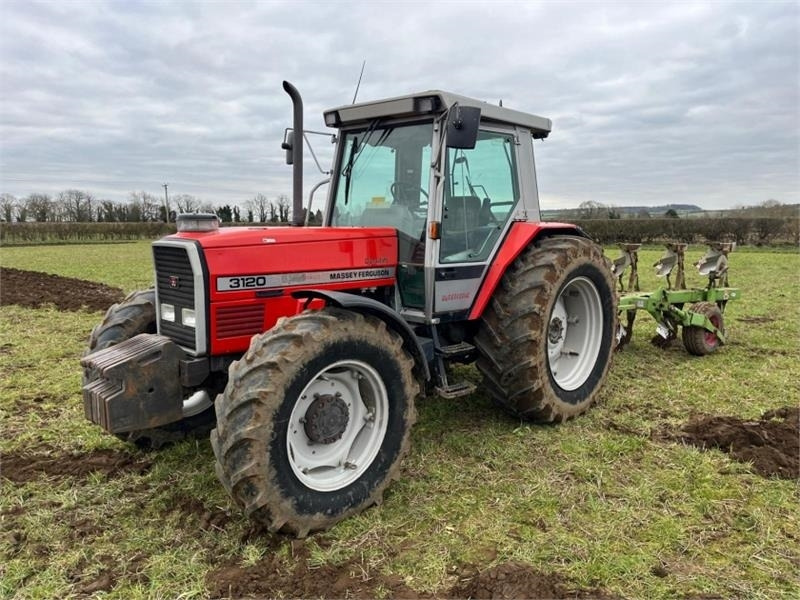 Massey Ferguson Massey Ferguson 3120 Dynashift - Trator: foto 1 Massey Ferguson Massey Ferguson 3120 Dynashift - Trator: foto 1