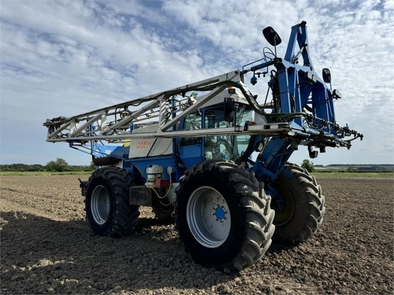 Matrot M44D 36m Self Propelled Sprayer - Pulverizador montado: foto 5 Matrot M44D 36m Self Propelled Sprayer - Pulverizador montado: foto 5