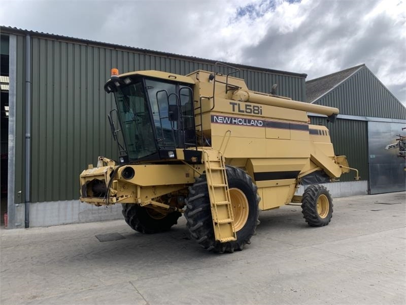 New Holland/Laverda New Holland TL58i / Laverda Hi - Equipamento para colheitadeira: foto 3 New Holland/Laverda New Holland TL58i / Laverda Hi - Equipamento para colheitadeira: foto 3
