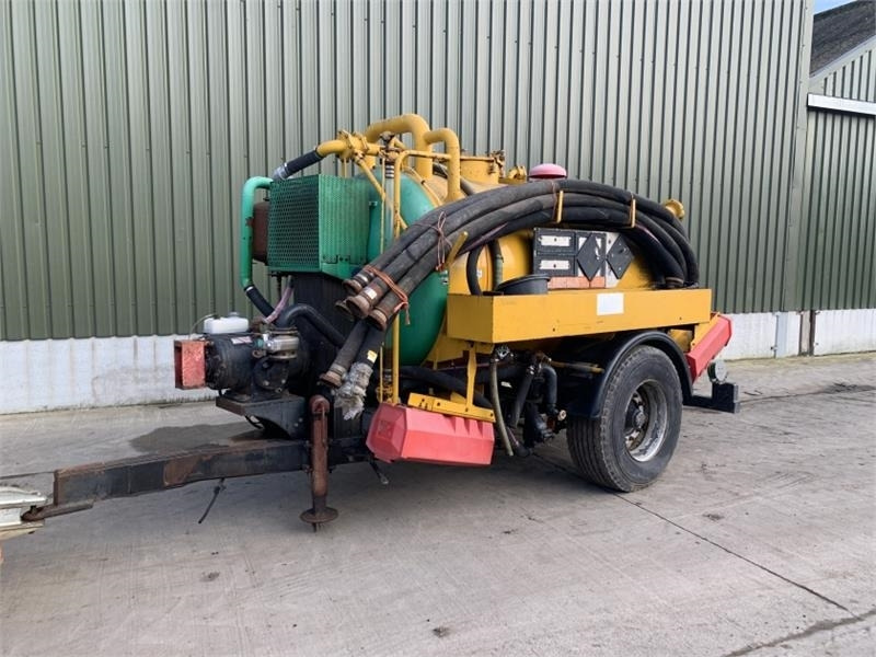 Whale Vacume Tanker  - Cisterna de chorume: foto 1 Whale Vacume Tanker  - Cisterna de chorume: foto 1