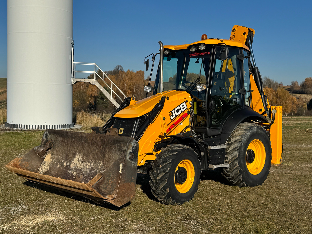 JCB 3CX / KOPARKO-ŁADOWARKA / 2019 ROK / 4200 MTH / KLIMATYZACJA / SPROWADZONA - Retroescavadeira: foto 2 JCB 3CX / KOPARKO-ŁADOWARKA / 2019 ROK / 4200 MTH / KLIMATYZACJA / SPROWADZONA - Retroescavadeira: foto 2