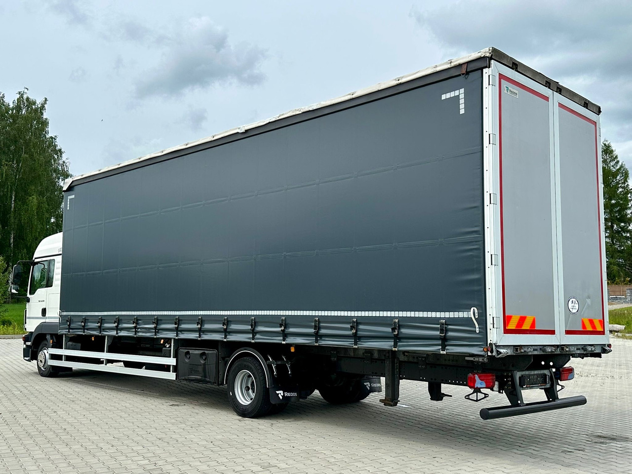 MAN TGL 12.250 / FIRANKA / 23 EUROPALETY / 9.5 M DŁUGOŚCI / NISKI PRZEBIEG / SYPIALKA / 2020 ROK - Caminhão com lona: foto 4 MAN TGL 12.250 / FIRANKA / 23 EUROPALETY / 9.5 M DŁUGOŚCI / NISKI PRZEBIEG / SYPIALKA / 2020 ROK - Caminhão com lona: foto 4