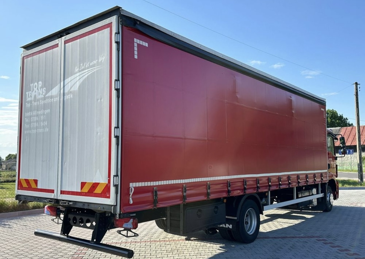 MAN TGM 15.290 / FIRANKA / 21 EUROPALET / AUTOMAT - Caminhão com lona: foto 4 MAN TGM 15.290 / FIRANKA / 21 EUROPALET / AUTOMAT - Caminhão com lona: foto 4
