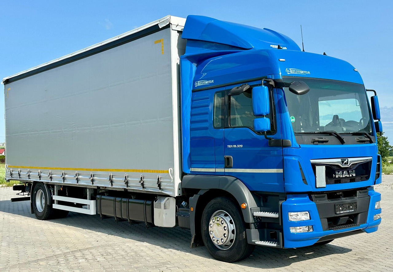 MAN TGM 18.320 / FIRANKA / 20 EUROPALET / 8.3 M DŁUGOŚCI / AUTOMAT / SYPIALKA / 2018 ROK / 9 809 KG ŁADOWNOŚCI - Caminhão com lona: foto 1 MAN TGM 18.320 / FIRANKA / 20 EUROPALET / 8.3 M DŁUGOŚCI / AUTOMAT / SYPIALKA / 2018 ROK / 9 809 KG ŁADOWNOŚCI - Caminhão com lona: foto 1