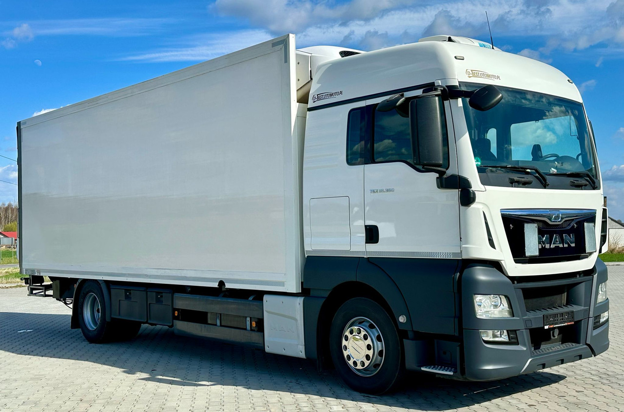 MAN TGX 18.360 / CHŁODNIA / WINDA / AUTOMAT / 19 EUROPALET / THERMO KING / SYPIALKA / SPROWADZONY - Caminhão frigorífico: foto 1 MAN TGX 18.360 / CHŁODNIA / WINDA / AUTOMAT / 19 EUROPALET / THERMO KING / SYPIALKA / SPROWADZONY - Caminhão frigorífico: foto 1