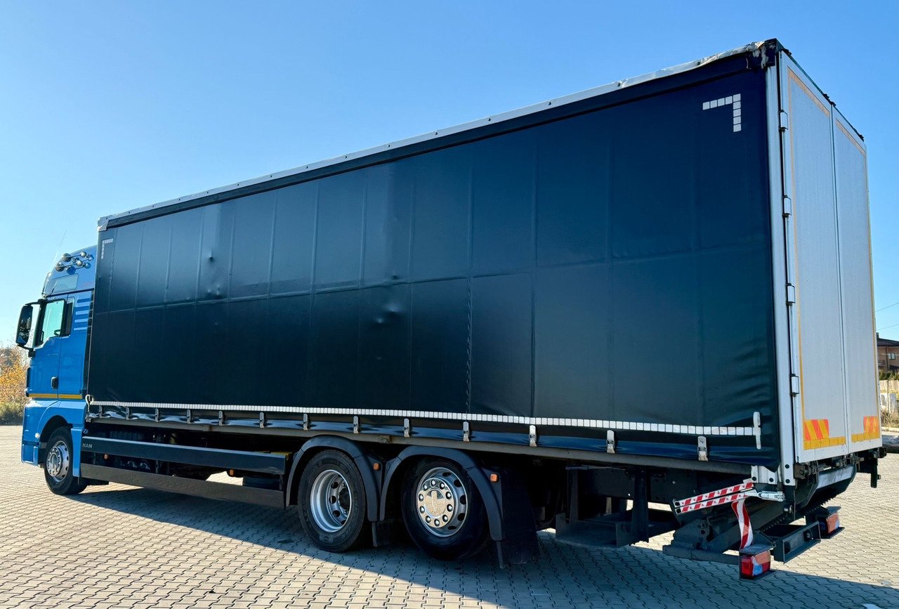 MAN TGX 26.420 / FIRANKA / WINDA / 23 EUROPALETY / 6x2 / AUTOMAT / EURO 6 / OŚ PODNOSZONA / DUŻA KABINA / 2019 ROK - Caminhão com lona: foto 4 MAN TGX 26.420 / FIRANKA / WINDA / 23 EUROPALETY / 6x2 / AUTOMAT / EURO 6 / OŚ PODNOSZONA / DUŻA KABINA / 2019 ROK - Caminhão com lona: foto 4