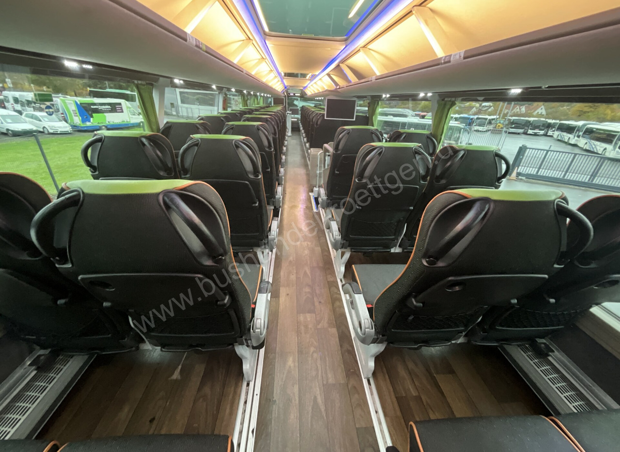 Ônibus panorâmico Neoplan Skyliner L: foto 19