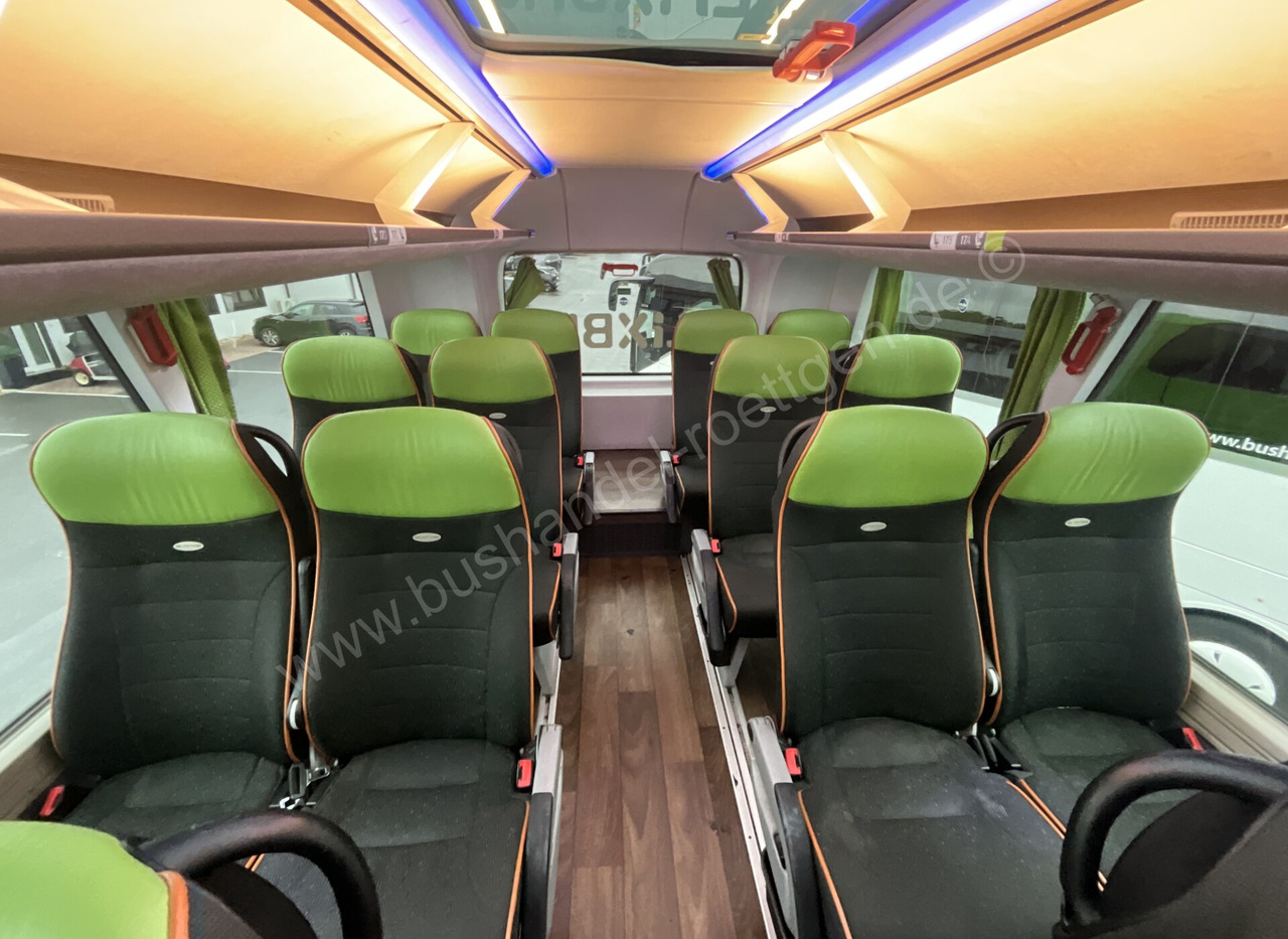 Ônibus panorâmico Neoplan Skyliner L: foto 18