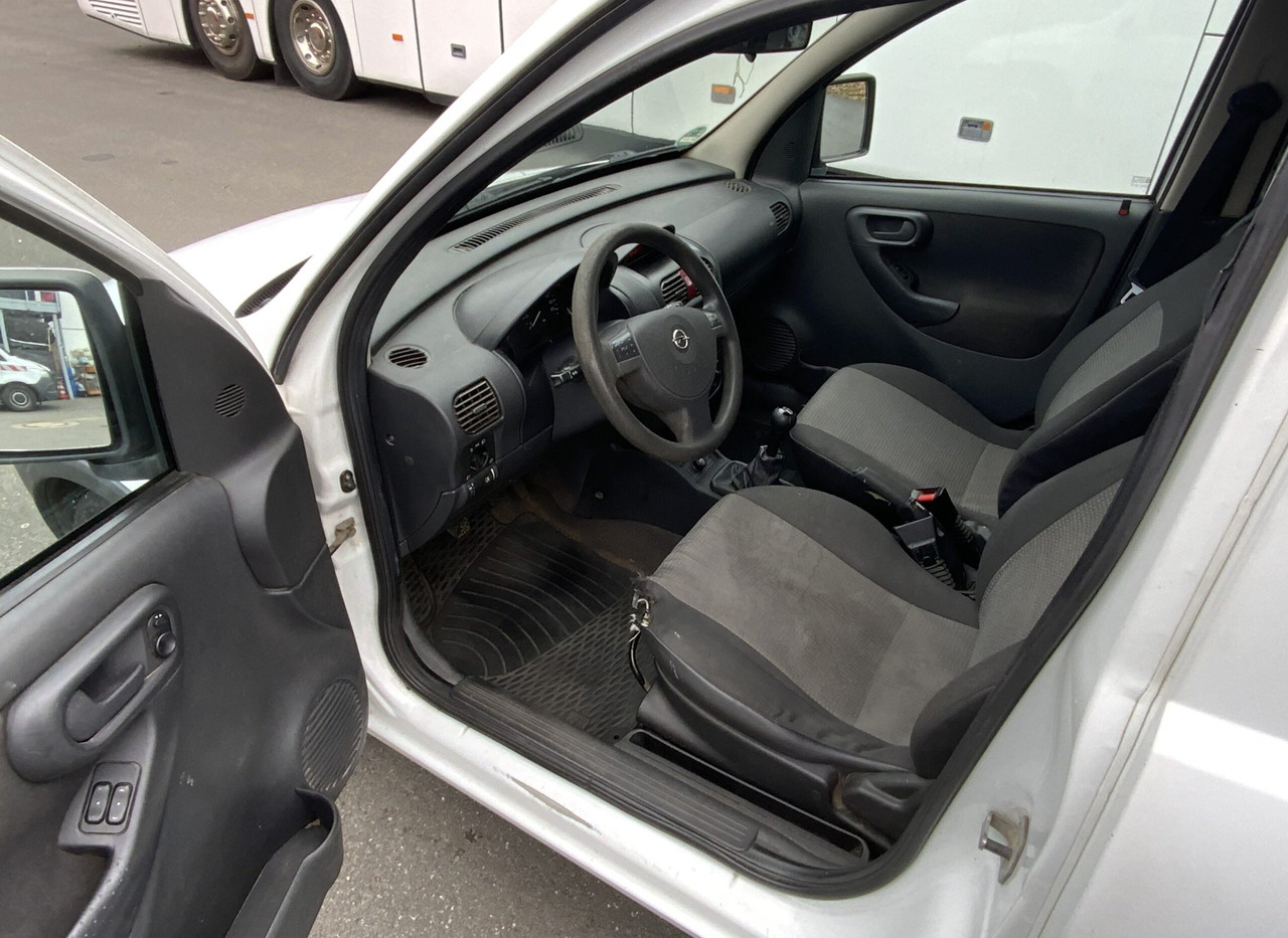 Automóvel Opel Combo-C-Van: foto 6