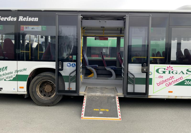 Ônibus suburbano Setra S 415 NF: foto 8