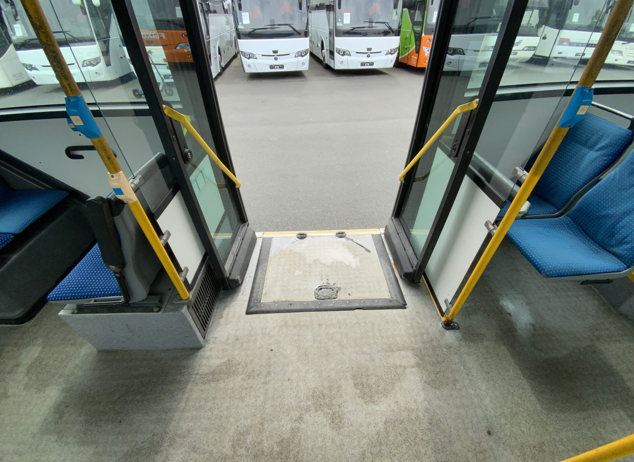 Ônibus urbano Volvo 7700: foto 14