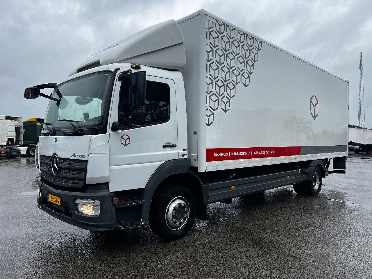 Mercedes-Benz Atego 1218 Euro 6, Full steel suspension - Caminhão furgão: foto 1 Mercedes-Benz Atego 1218 Euro 6, Full steel suspension - Caminhão furgão: foto 1