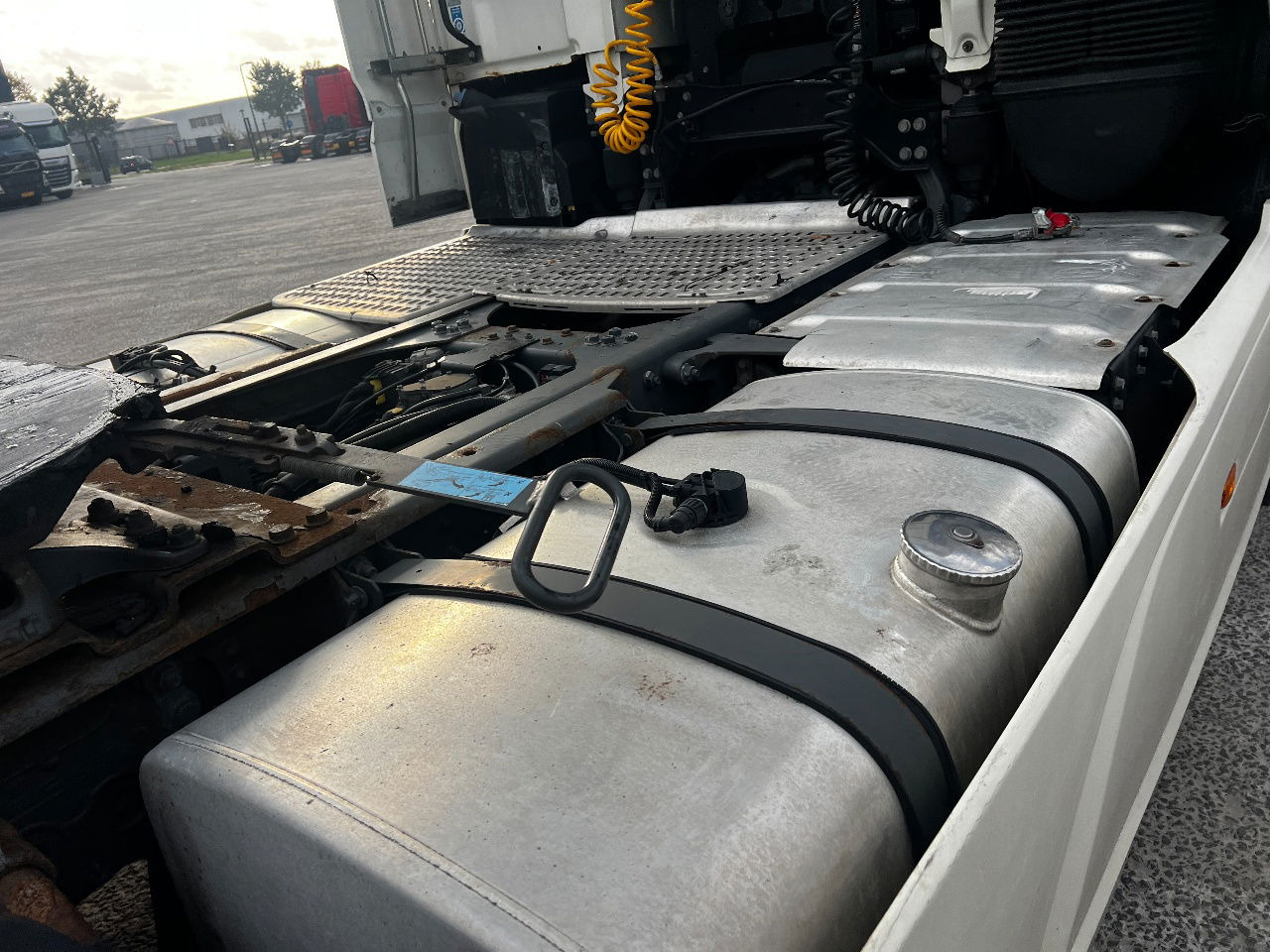 DAF XF 460 SSC, Retarder, Full spoiler - Tractor: foto 5 DAF XF 460 SSC, Retarder, Full spoiler - Tractor: foto 5