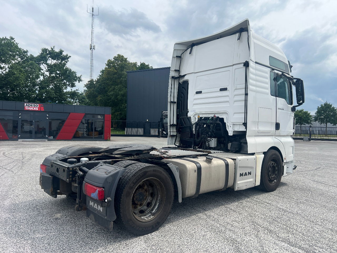 MAN TGX 18.440 XXL, LLS-U mega - Tractor: foto 3 MAN TGX 18.440 XXL, LLS-U mega - Tractor: foto 3