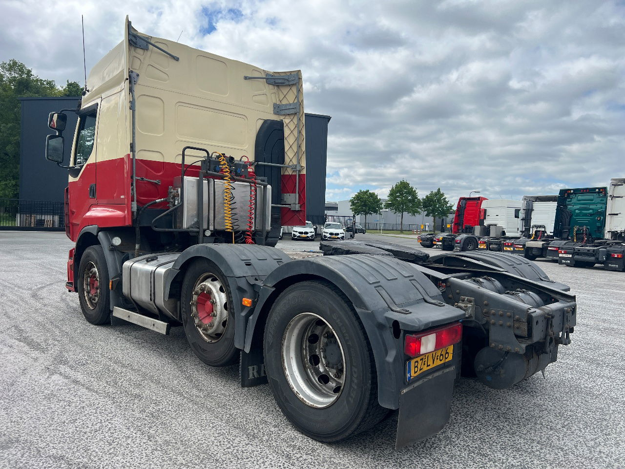 Renault Premium 430 6x2, Manual, Hydraulic - Tractor: foto 4 Renault Premium 430 6x2, Manual, Hydraulic - Tractor: foto 4
