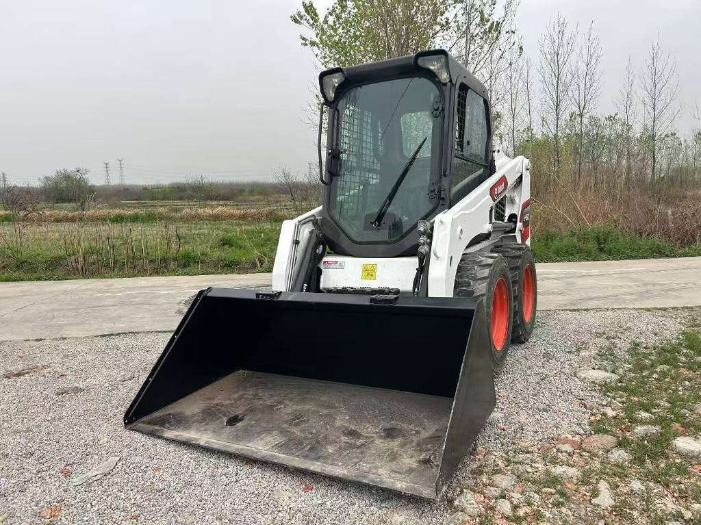 Bobcat S 450 - Mini carregadeira: foto 2 Bobcat S 450 - Mini carregadeira: foto 2