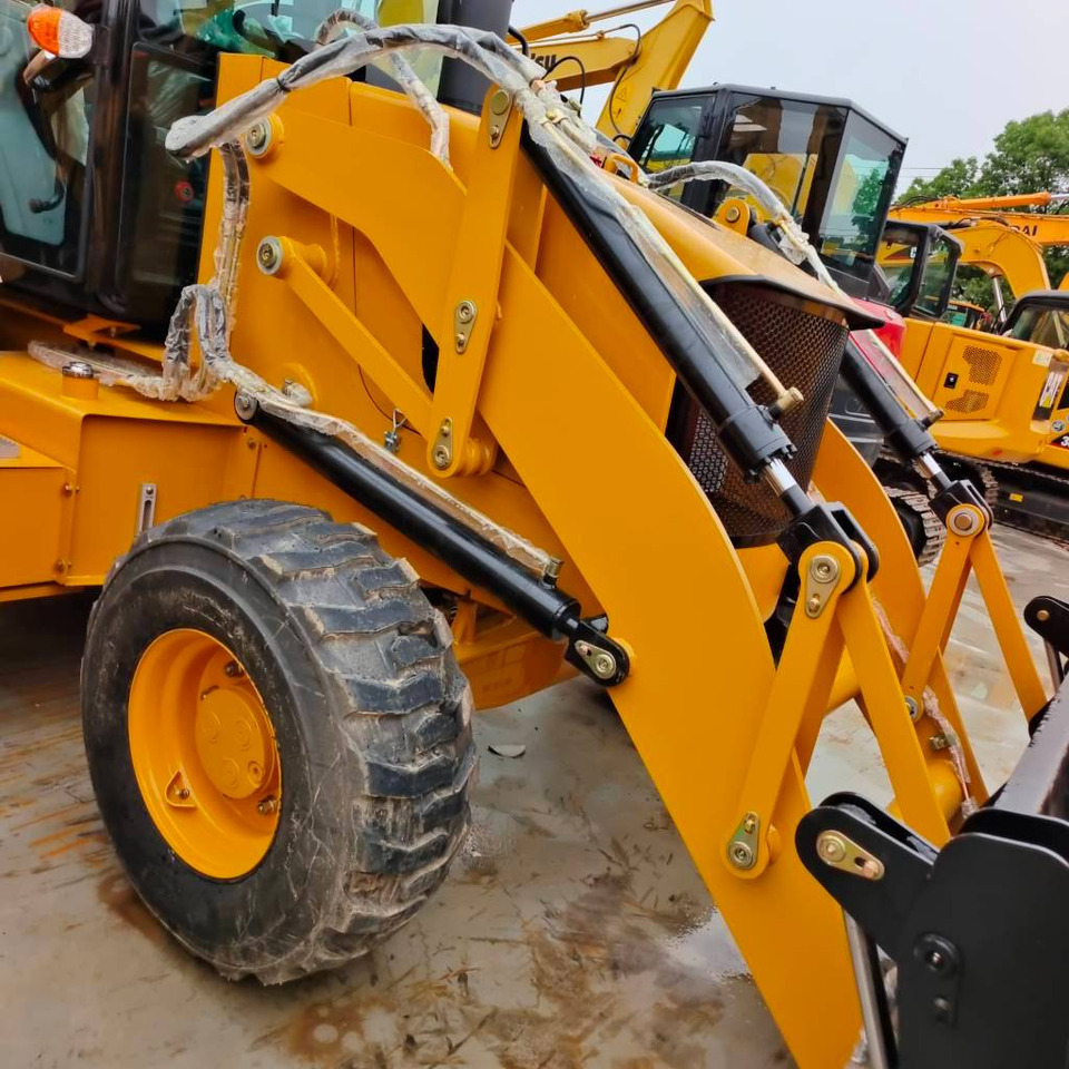 CAT 100% new caterpillar 420 F - Retroescavadeira: foto 4 CAT 100% new caterpillar 420 F - Retroescavadeira: foto 4