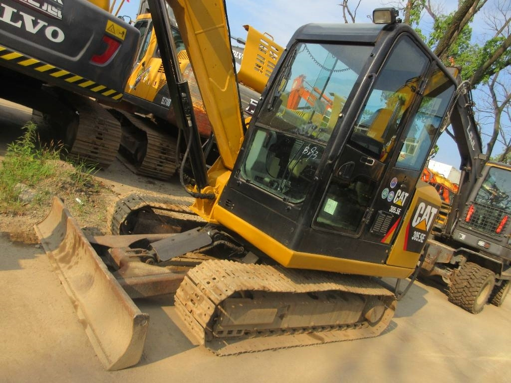 Escavadora de rastos CAT 305.5 E: foto 6
