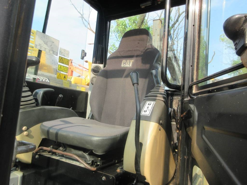 Escavadora de rastos CAT 305.5 E: foto 22