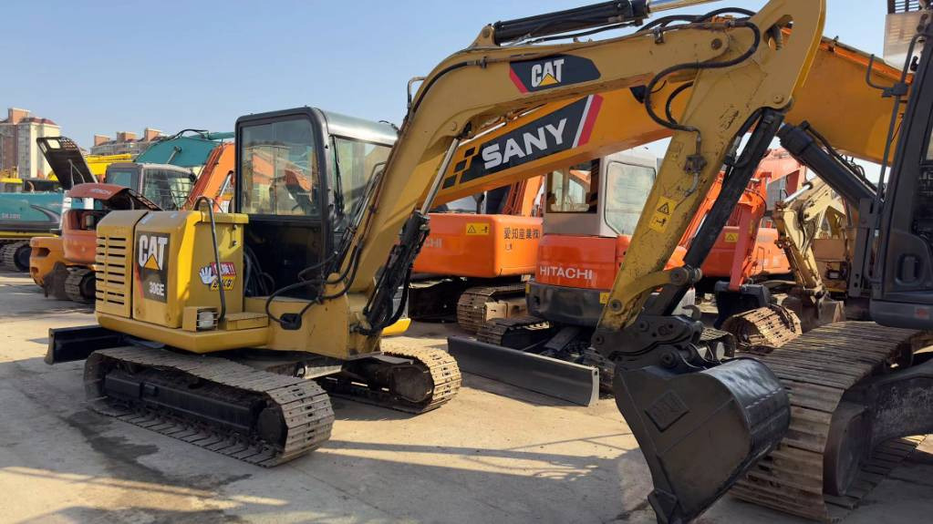 CAT 306E - Mini escavadeira: foto 1 CAT 306E - Mini escavadeira: foto 1