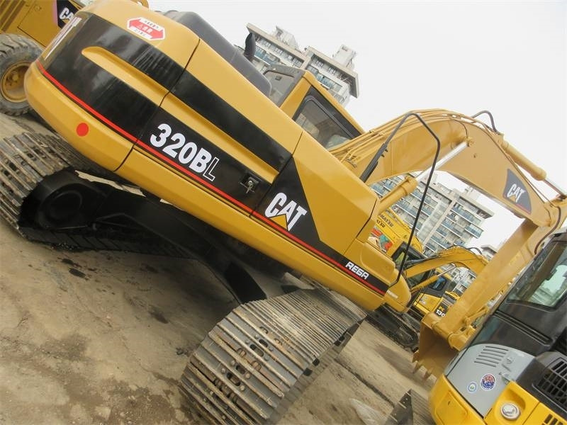 CAT 320 B L - Escavadora de rastos: foto 4 CAT 320 B L - Escavadora de rastos: foto 4