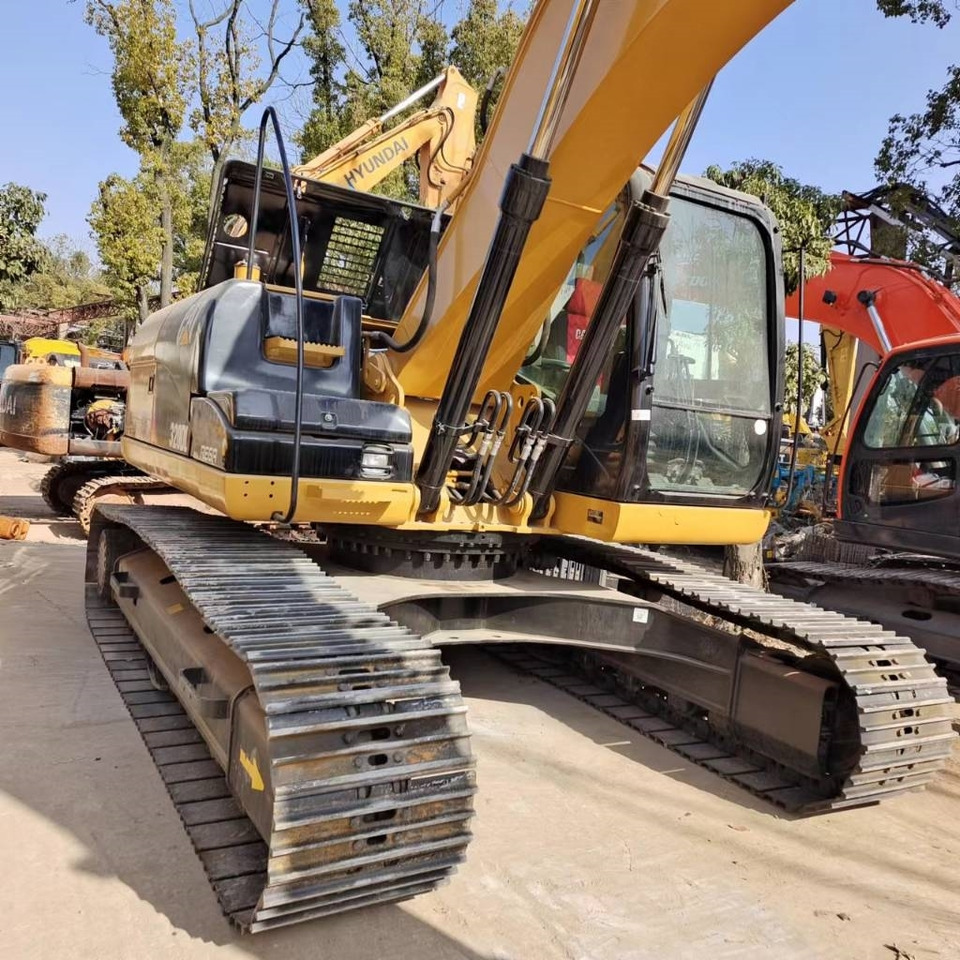 CAT 320 D L - Escavadora de rastos: foto 4 CAT 320 D L - Escavadora de rastos: foto 4